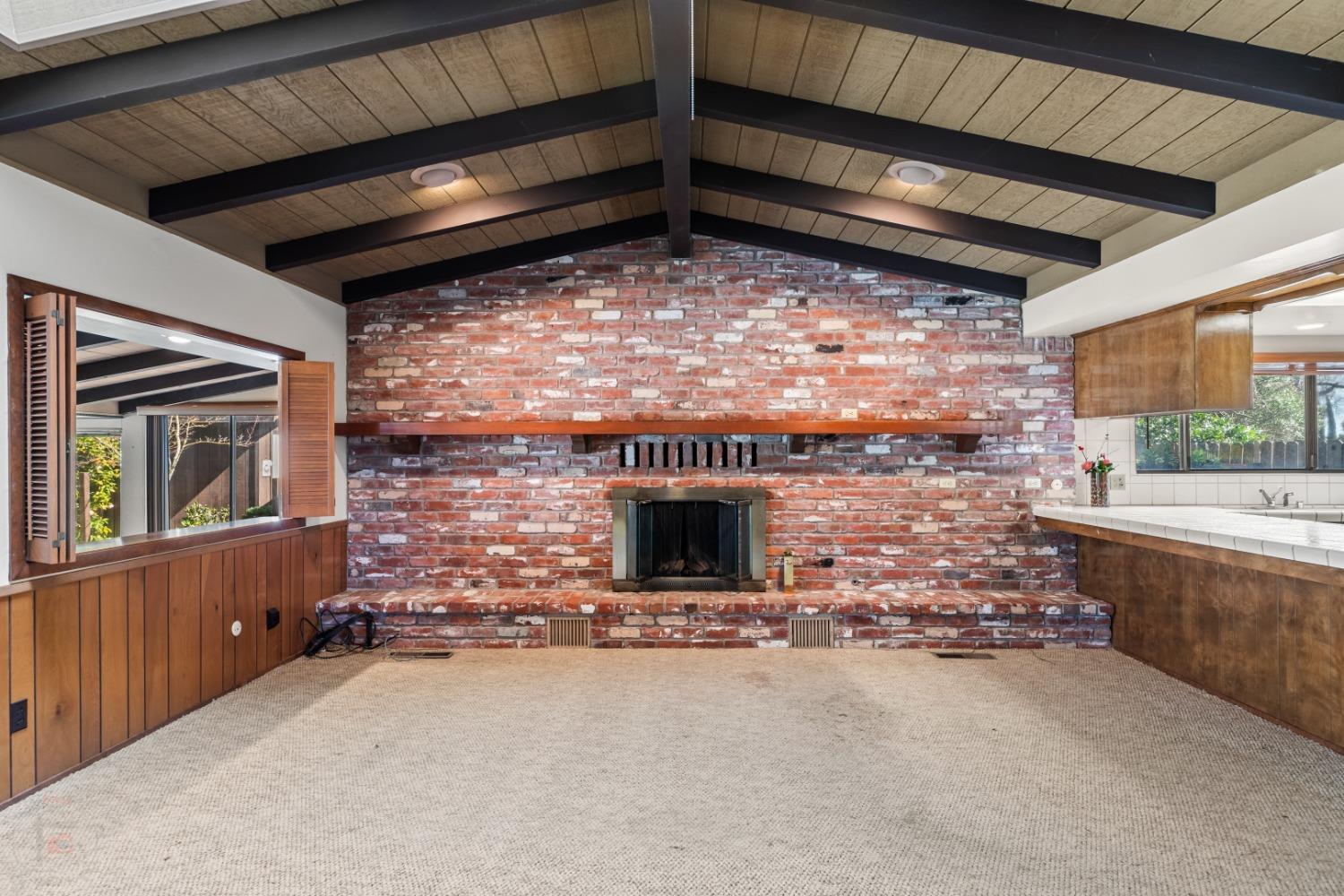 875 W Turner Road