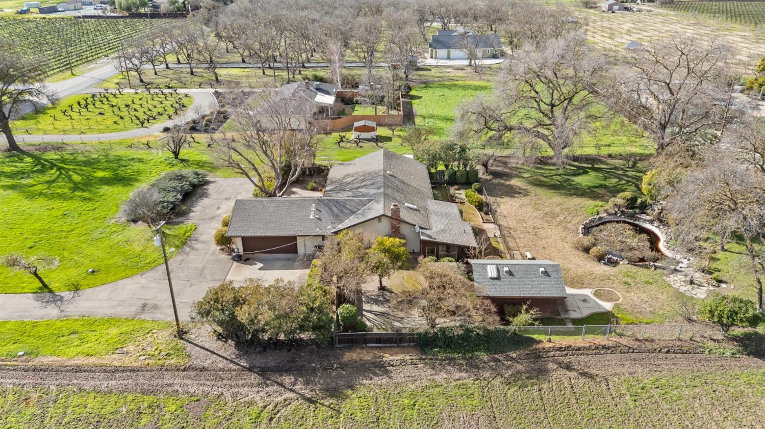 875 W Turner Road