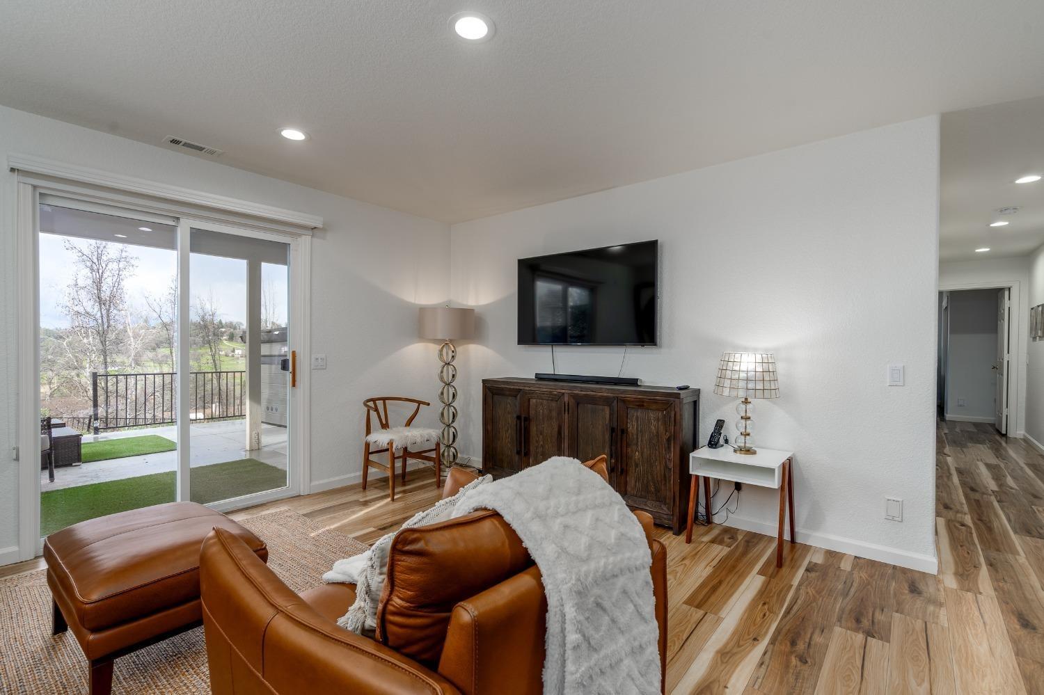Detail Gallery Image 31 of 47 For 22957 Sunset Ridge Dr, Auburn,  CA 95602 - 4 Beds | 3 Baths