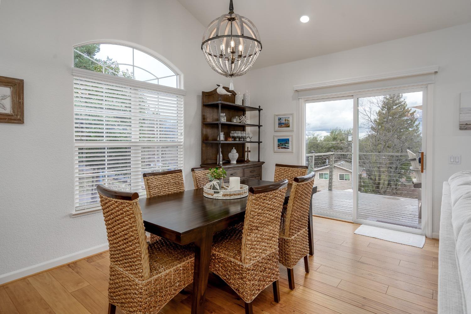 Detail Gallery Image 15 of 47 For 22957 Sunset Ridge Dr, Auburn,  CA 95602 - 4 Beds | 3 Baths