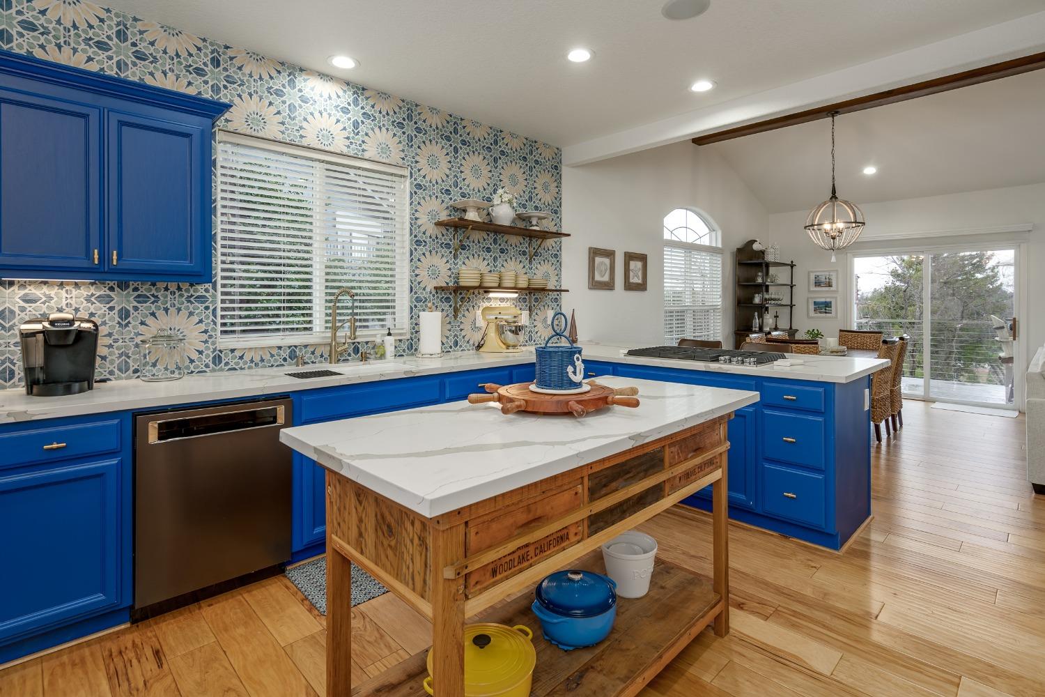 Detail Gallery Image 8 of 47 For 22957 Sunset Ridge Dr, Auburn,  CA 95602 - 4 Beds | 3 Baths