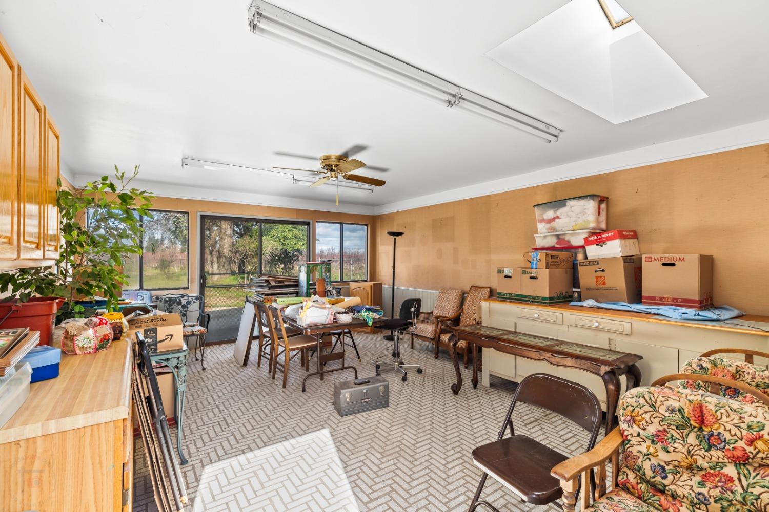875 W Turner Road