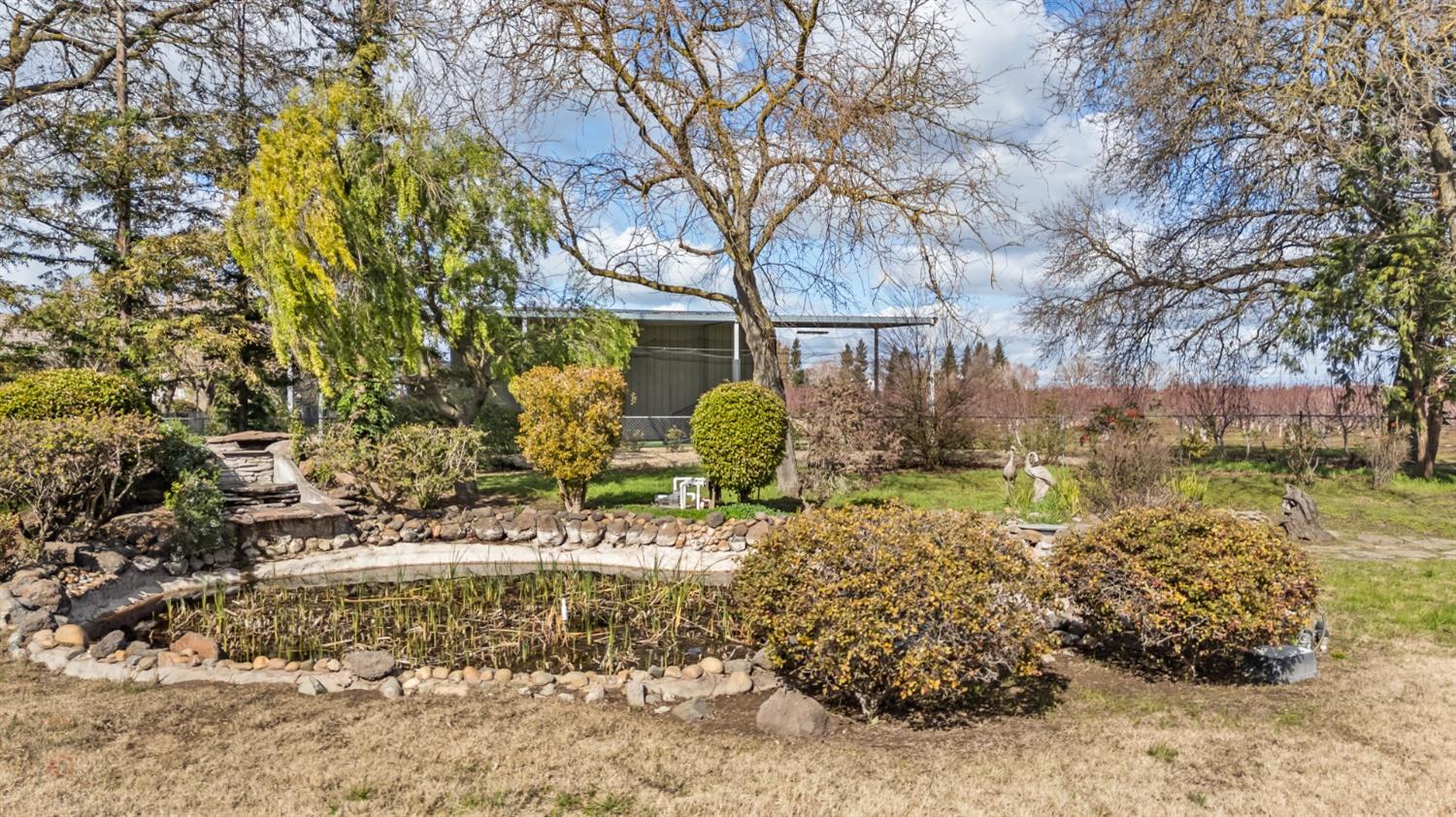 875 W Turner Road