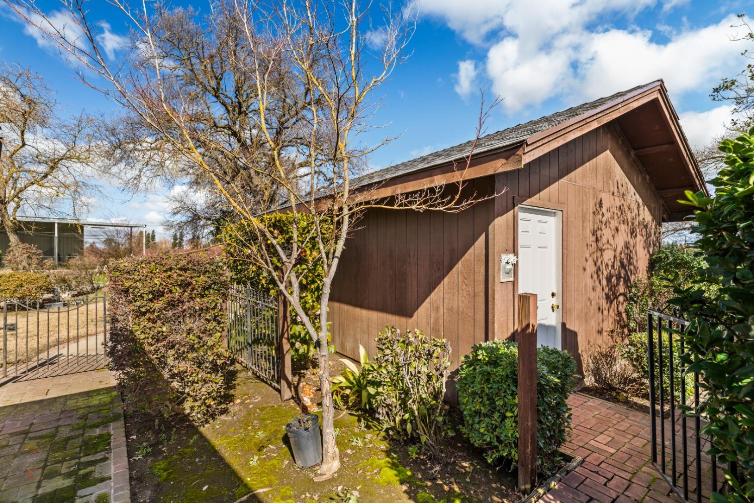 875 W Turner Road