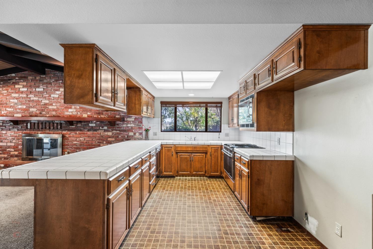 875 W Turner Road