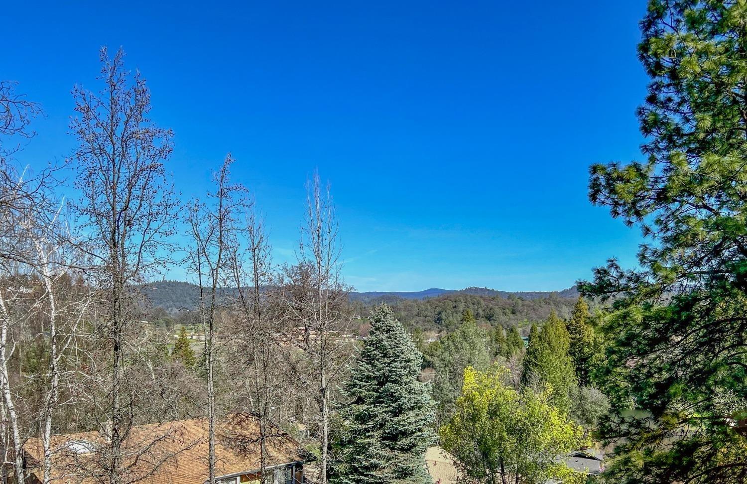 Detail Gallery Image 21 of 47 For 22957 Sunset Ridge Dr, Auburn,  CA 95602 - 4 Beds | 3 Baths