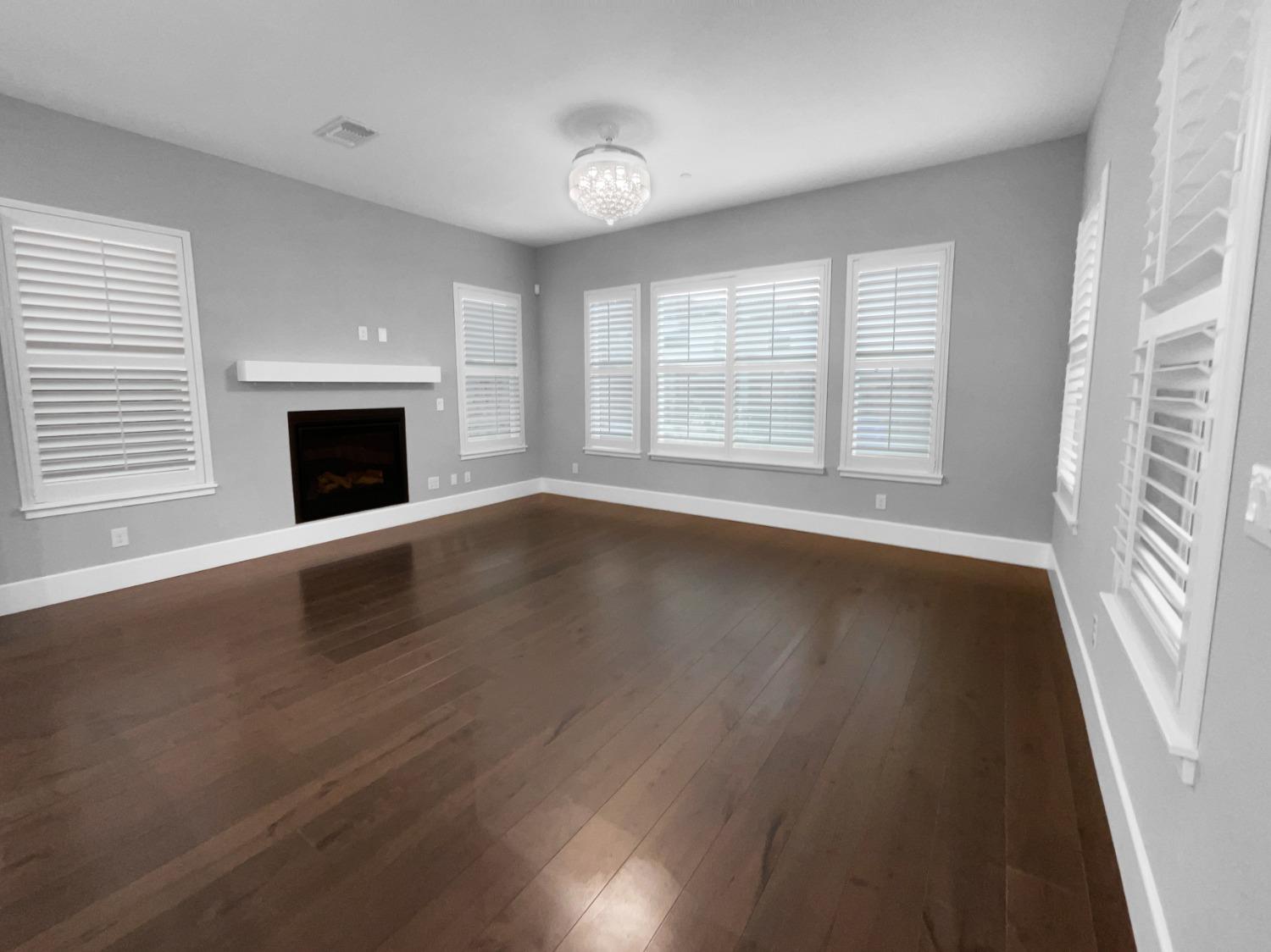Detail Gallery Image 3 of 30 For 3424 Hidden Ranch Loop, Rocklin,  CA 95765 - 4 Beds | 3/1 Baths