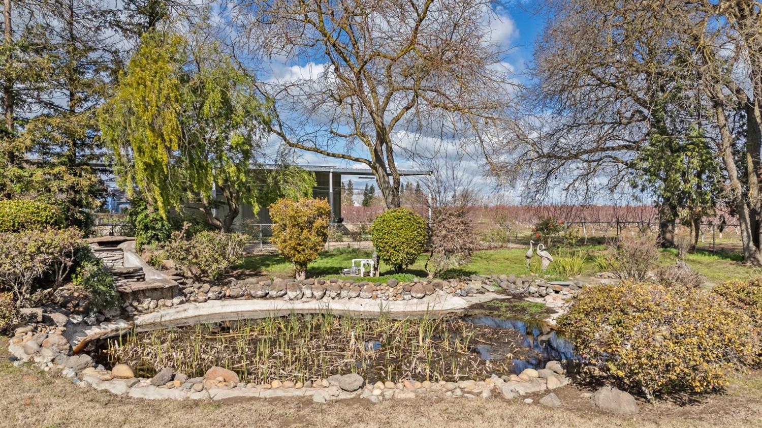 875 W Turner Road