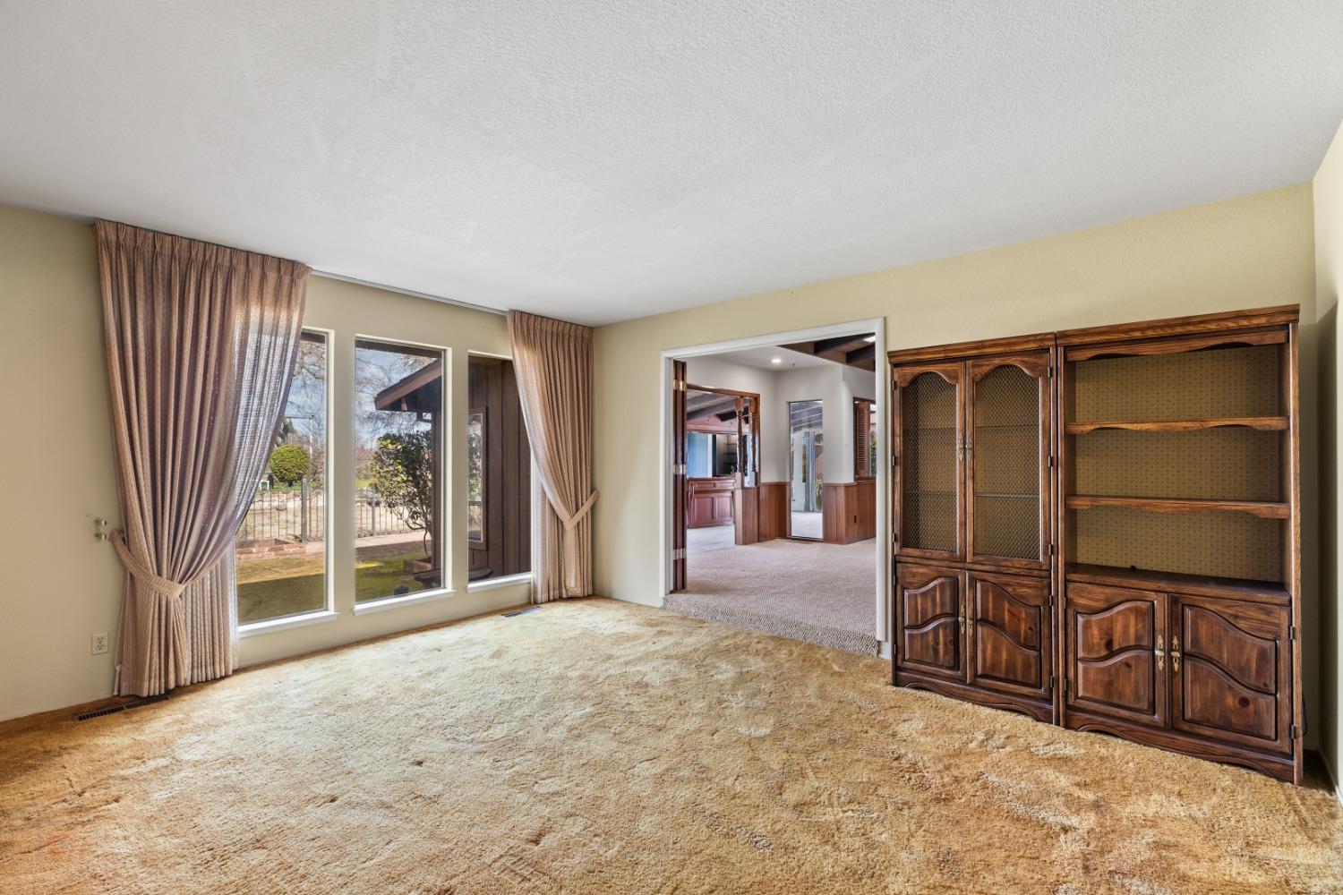 875 W Turner Road