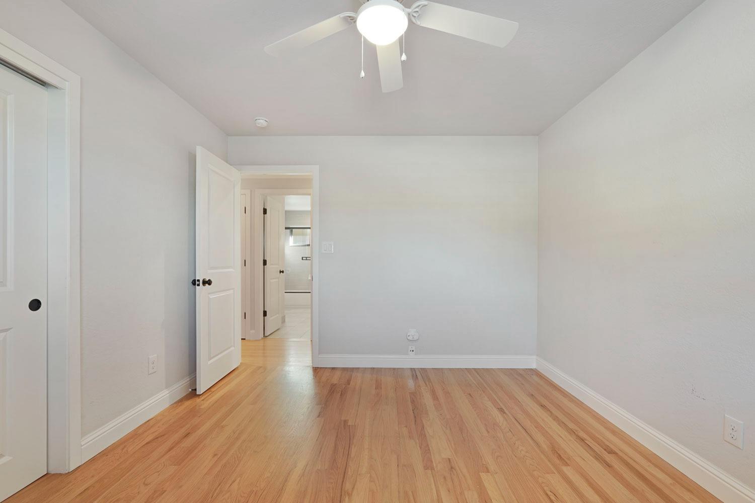 Detail Gallery Image 20 of 35 For 2108 Cabrillo Cir, Lodi,  CA 95242 - 3 Beds | 2 Baths