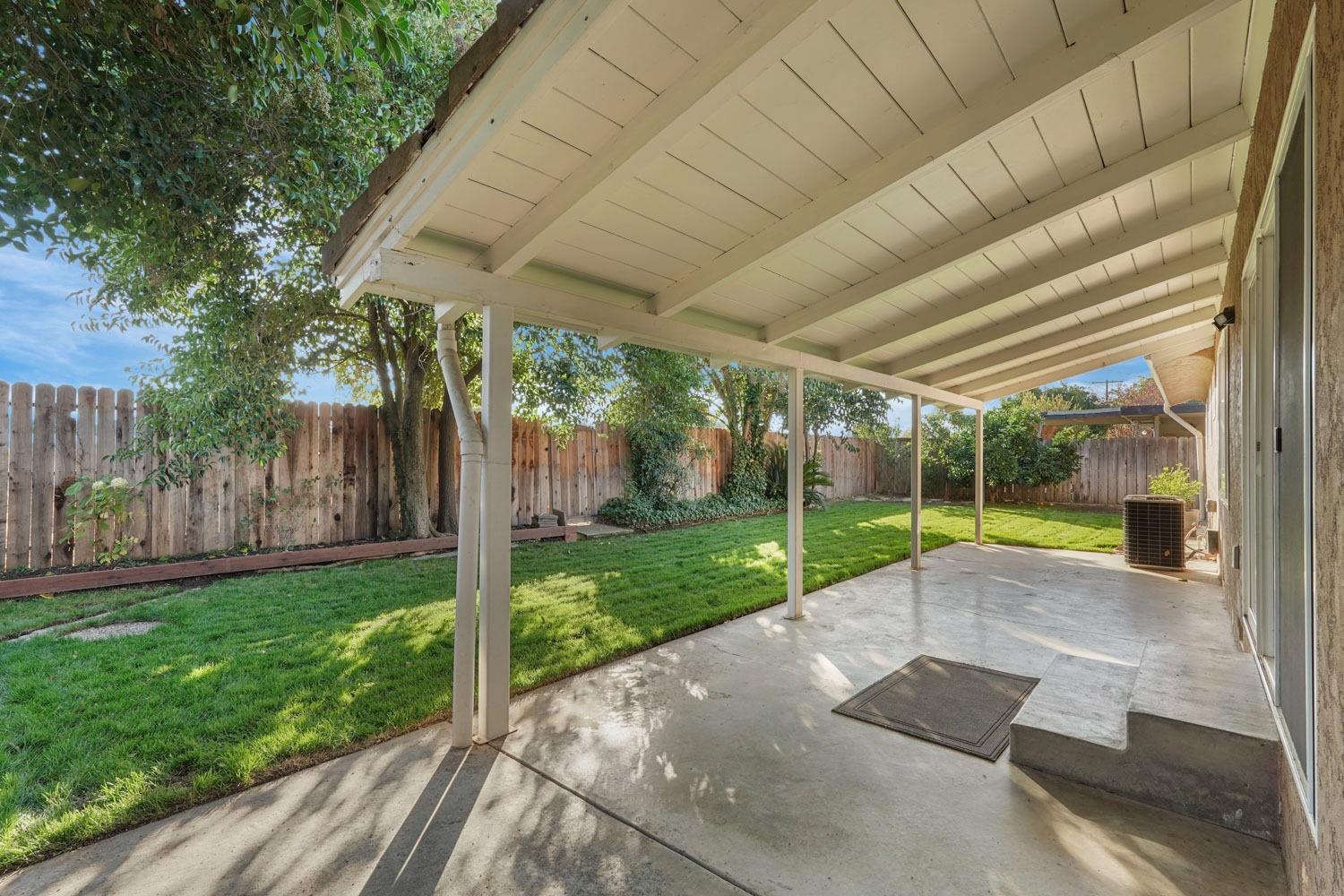 Detail Gallery Image 30 of 35 For 2108 Cabrillo Cir, Lodi,  CA 95242 - 3 Beds | 2 Baths