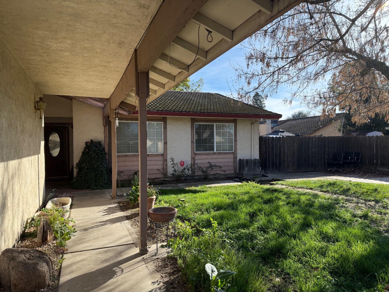 Crestwood Avenue, Manteca, California image 6