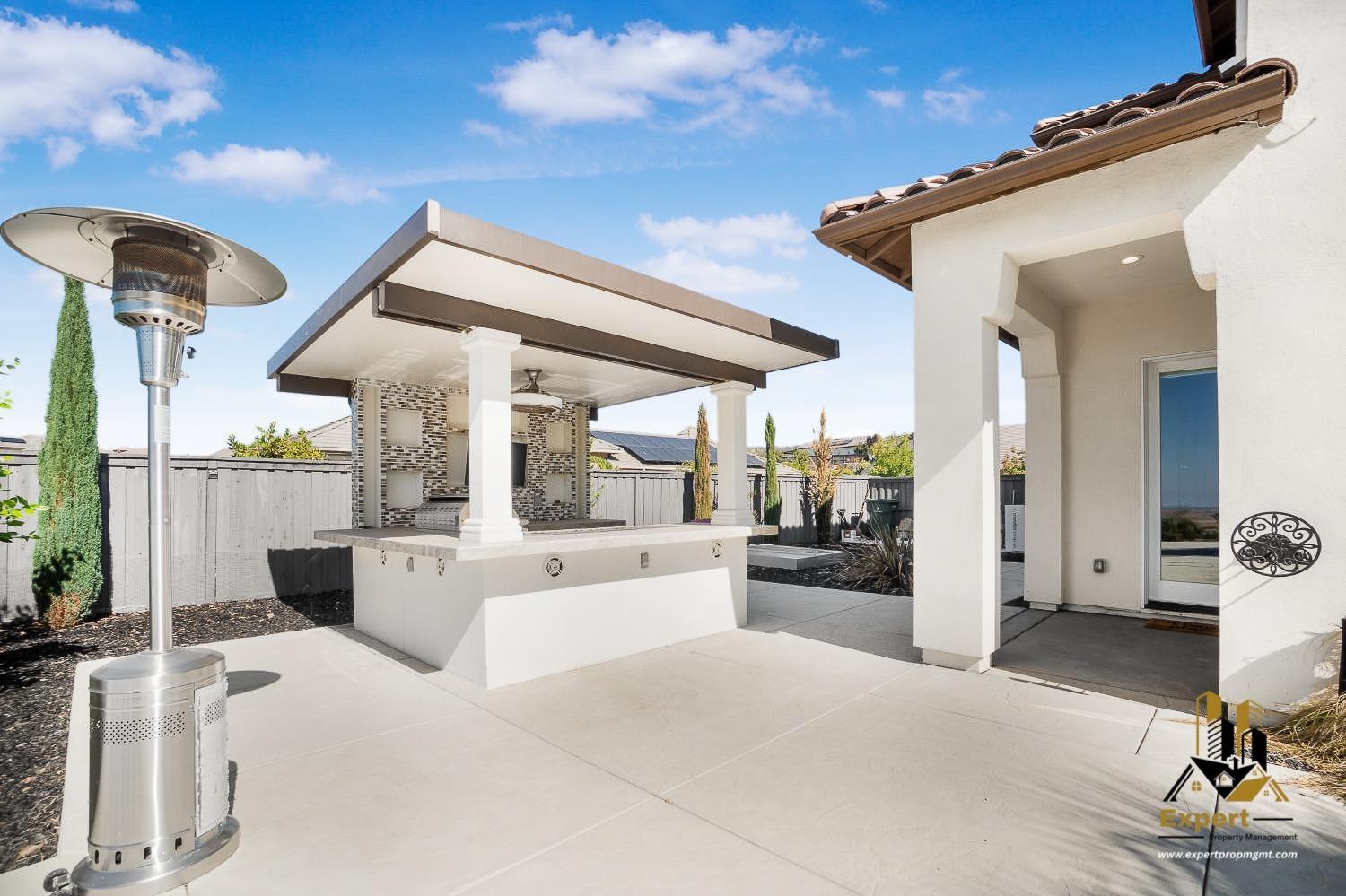 Detail Gallery Image 14 of 51 For 214 Candlewood Ct, El Dorado Hills,  CA 95762 - 4 Beds | 3/1 Baths
