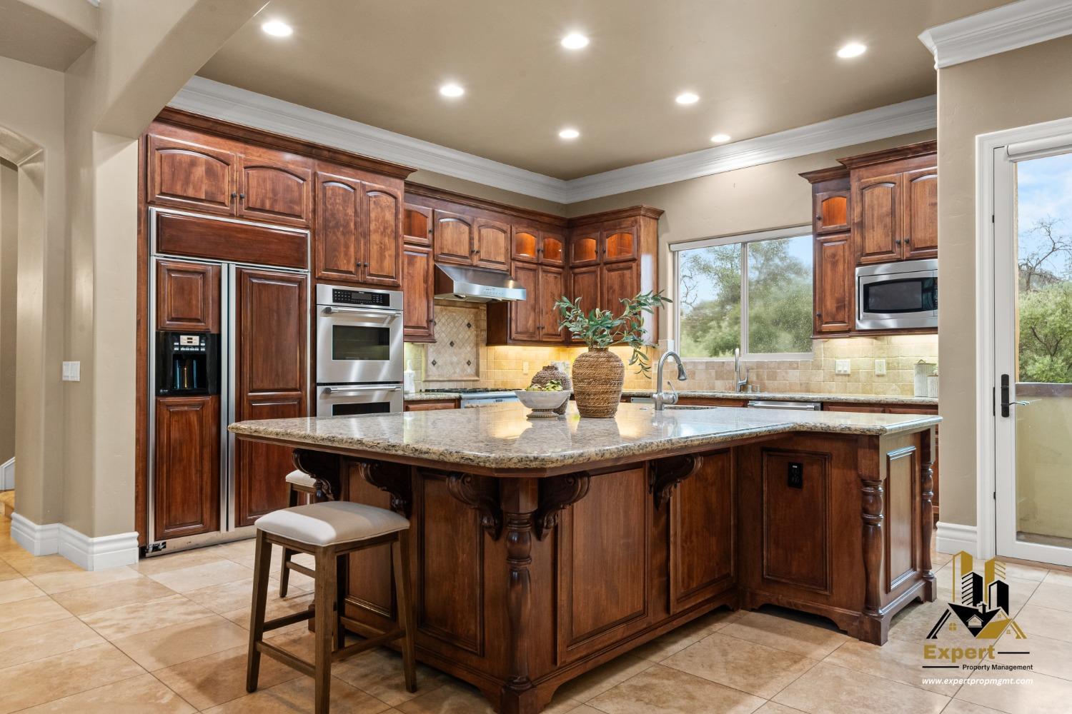 Detail Gallery Image 10 of 79 For 11128 Vista Del Sol, Auburn,  CA 95603 - 4 Beds | 3 Baths
