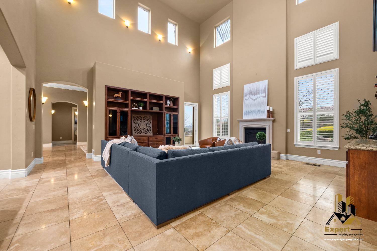 Detail Gallery Image 2 of 79 For 11128 Vista Del Sol, Auburn,  CA 95603 - 4 Beds | 3 Baths