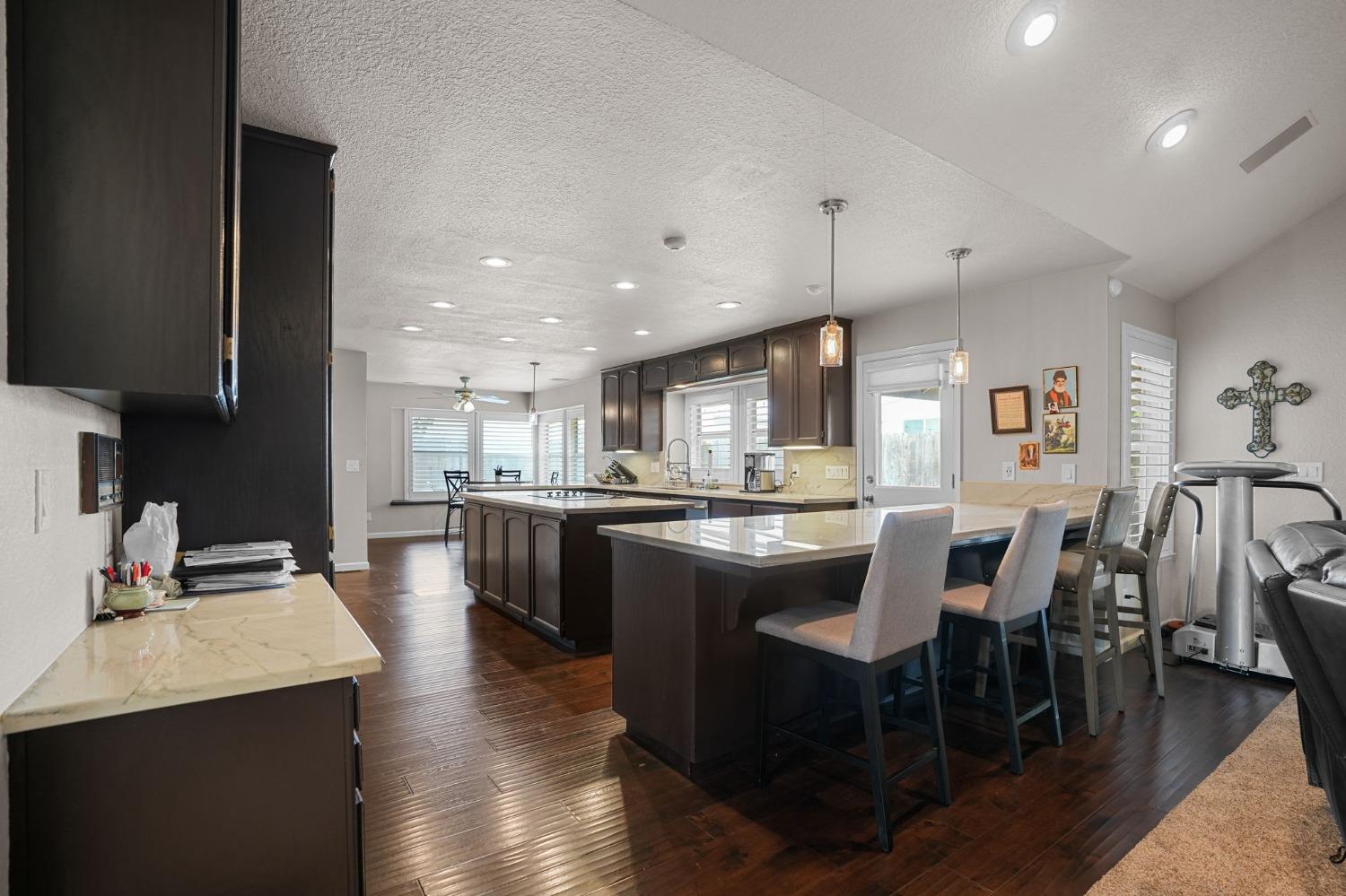 Cottonwood Drive, Modesto, California image 17
