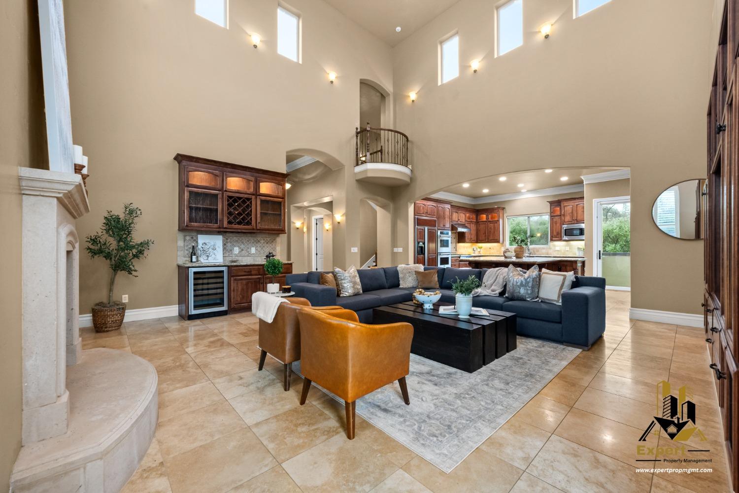 Detail Gallery Image 5 of 79 For 11128 Vista Del Sol, Auburn,  CA 95603 - 4 Beds | 3 Baths