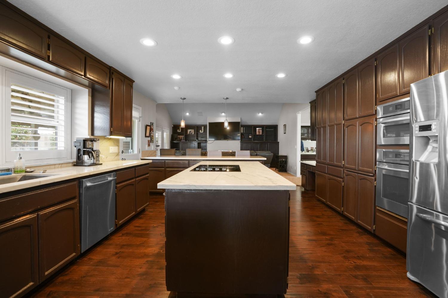 Cottonwood Drive, Modesto, California image 25