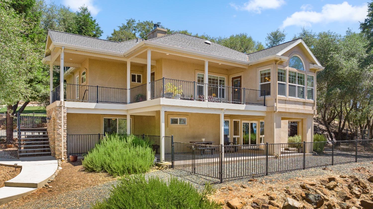 Detail Gallery Image 1 of 1 For 17713 Aileen Way, Grass Valley,  CA 95949 - 3 Beds | 4 Baths