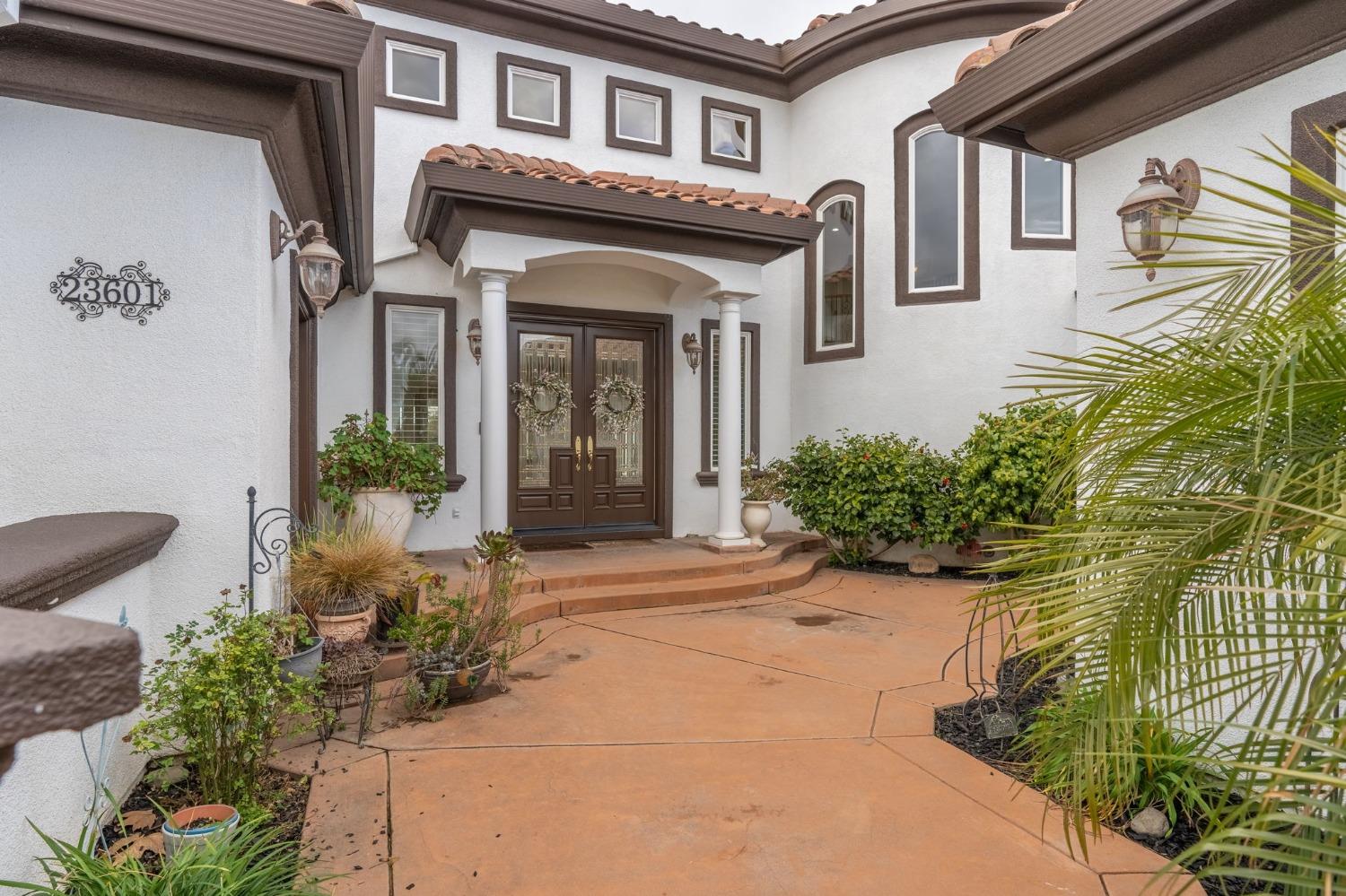 Detail Gallery Image 21 of 88 For 23601 S Manteca Rd, Manteca,  CA 95337 - 4 Beds | 4/2 Baths