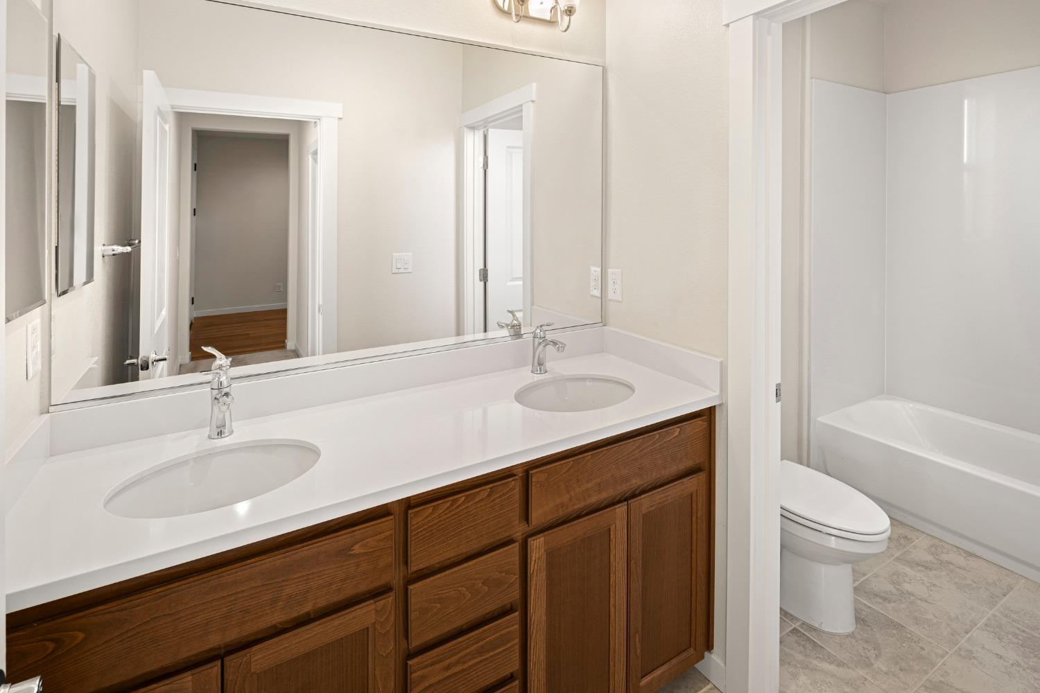Dos Rios Court, Plumas Lake, California image 31