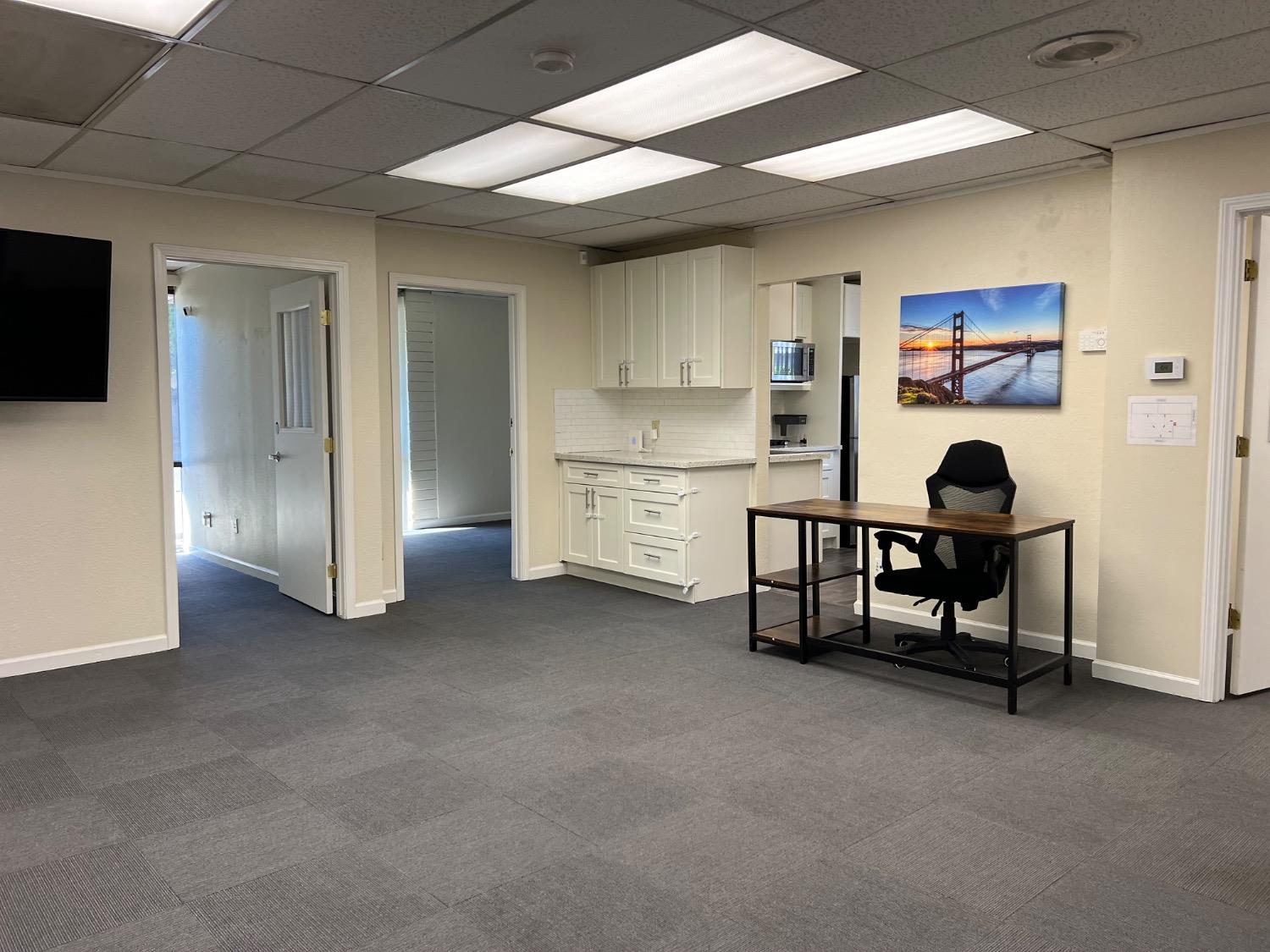 Detail Gallery Image 17 of 25 For 5637 N Pershing Ave #B5-7,  Stockton,  CA 95207 - – Beds | – Baths