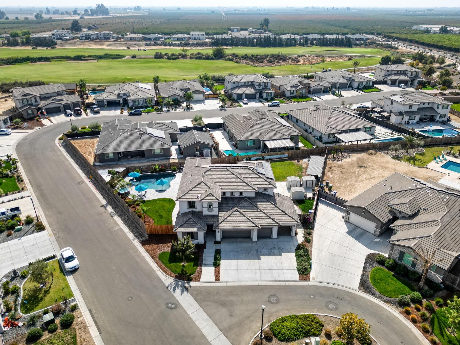 Detail Gallery Image 58 of 69 For 1267 Gold King Place Cir, Dinuba,  CA 93618 - 7 Beds | 4 Baths