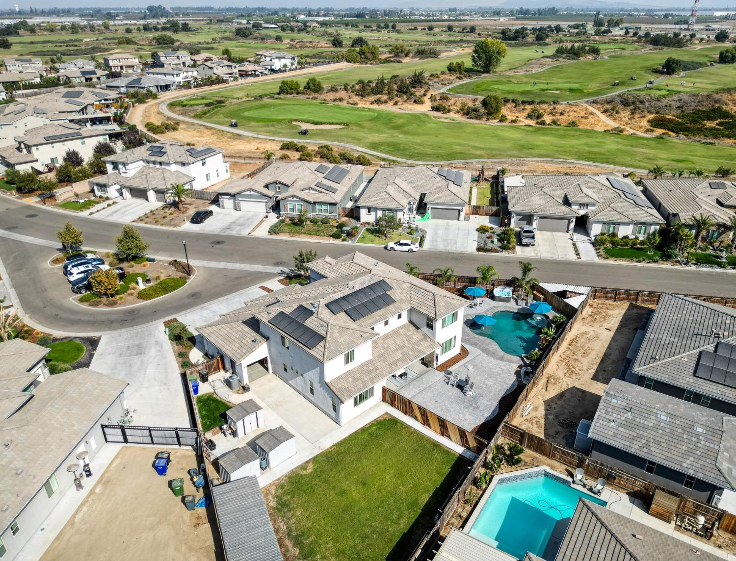 Detail Gallery Image 65 of 69 For 1267 Gold King Place Cir, Dinuba,  CA 93618 - 7 Beds | 4 Baths