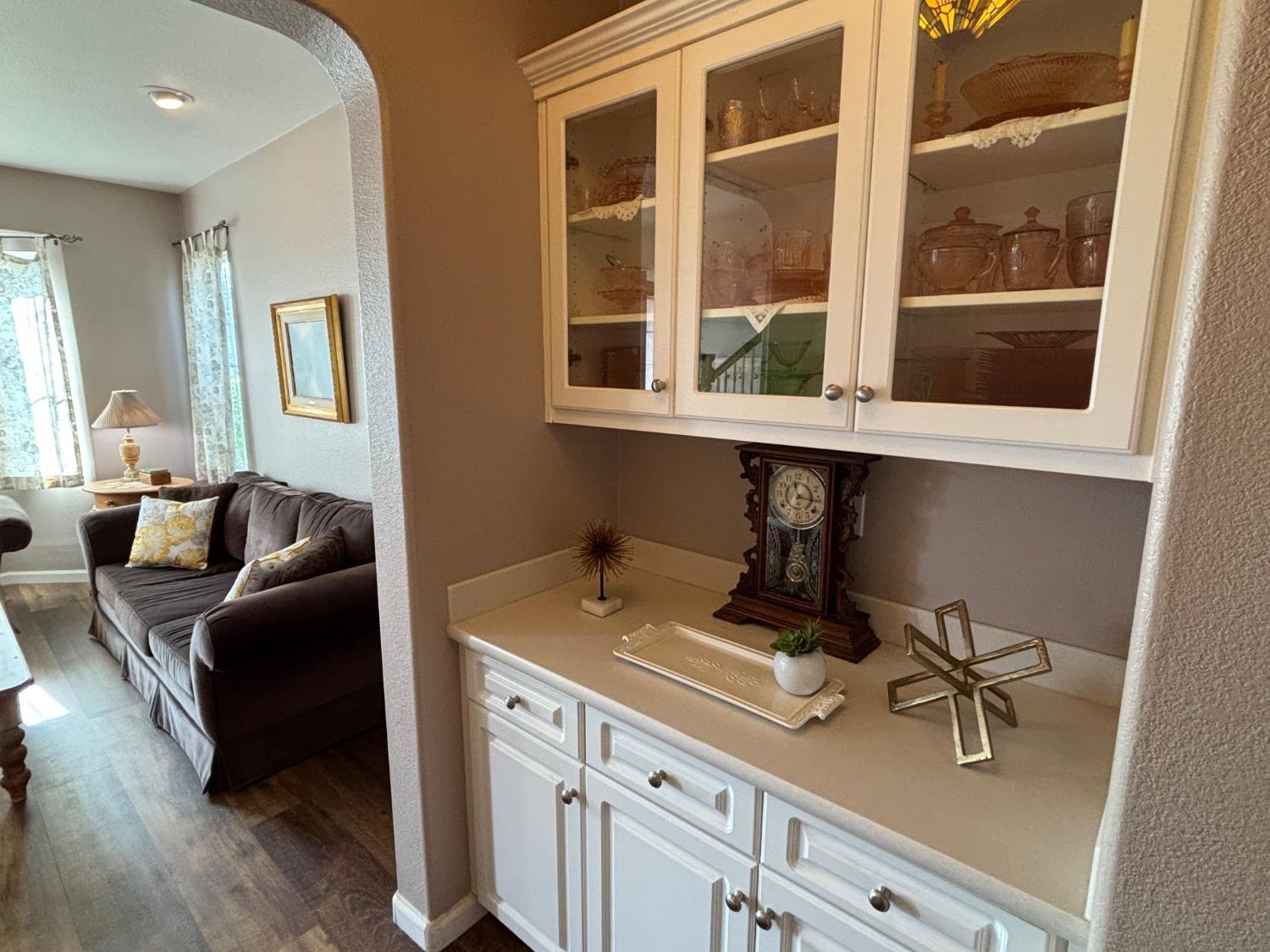 Detail Gallery Image 10 of 80 For 223 Vintage Dr, Turlock,  CA 95382 - 5 Beds | 3 Baths