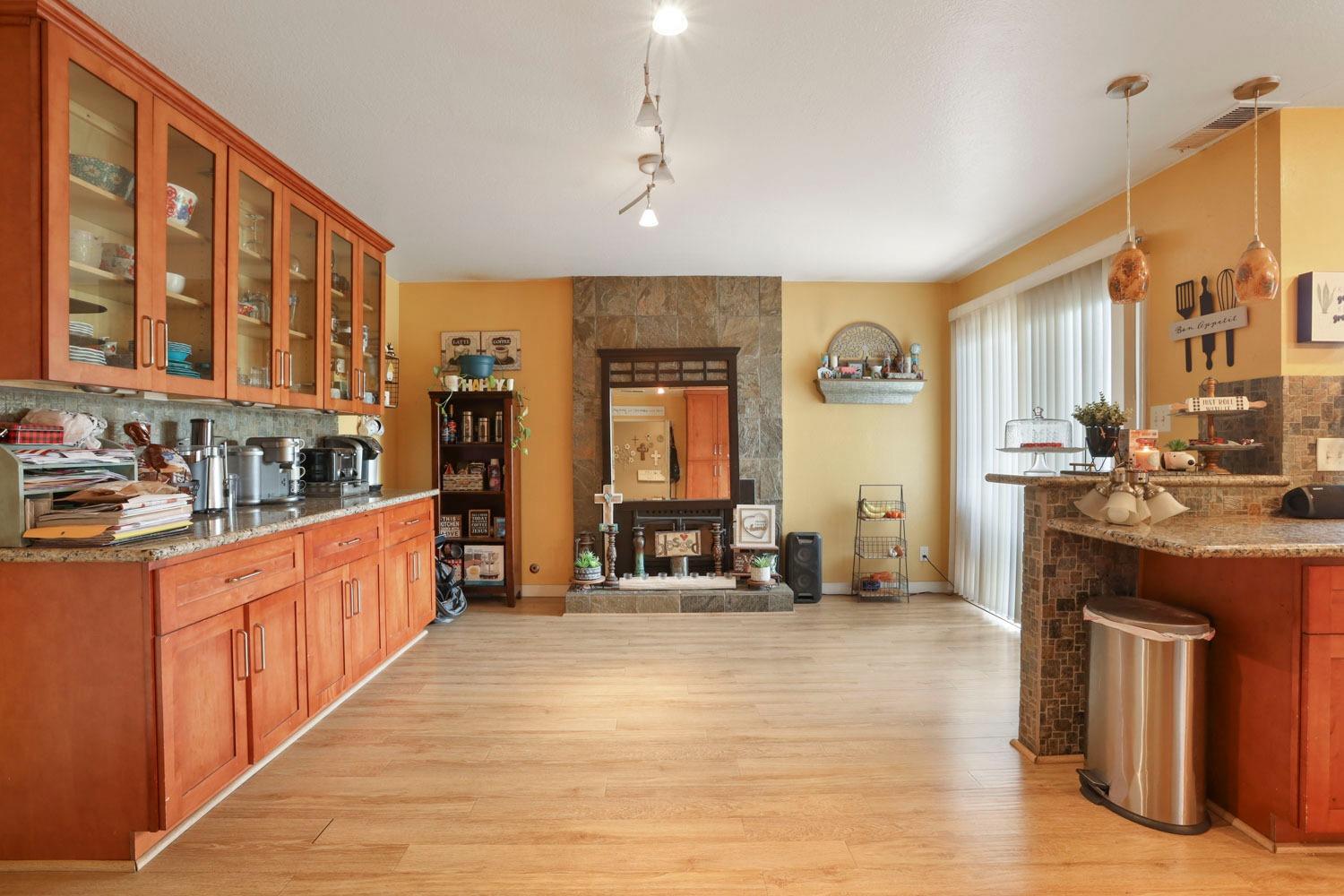 Detail Gallery Image 17 of 33 For 6127 Herndon Pl, Stockton,  CA 95219 - 3 Beds | 2 Baths