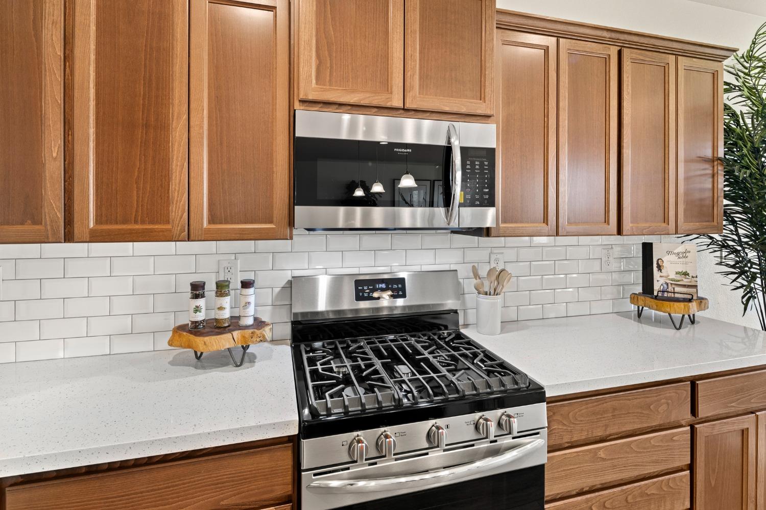 Dos Rios Court, Plumas Lake, California image 15