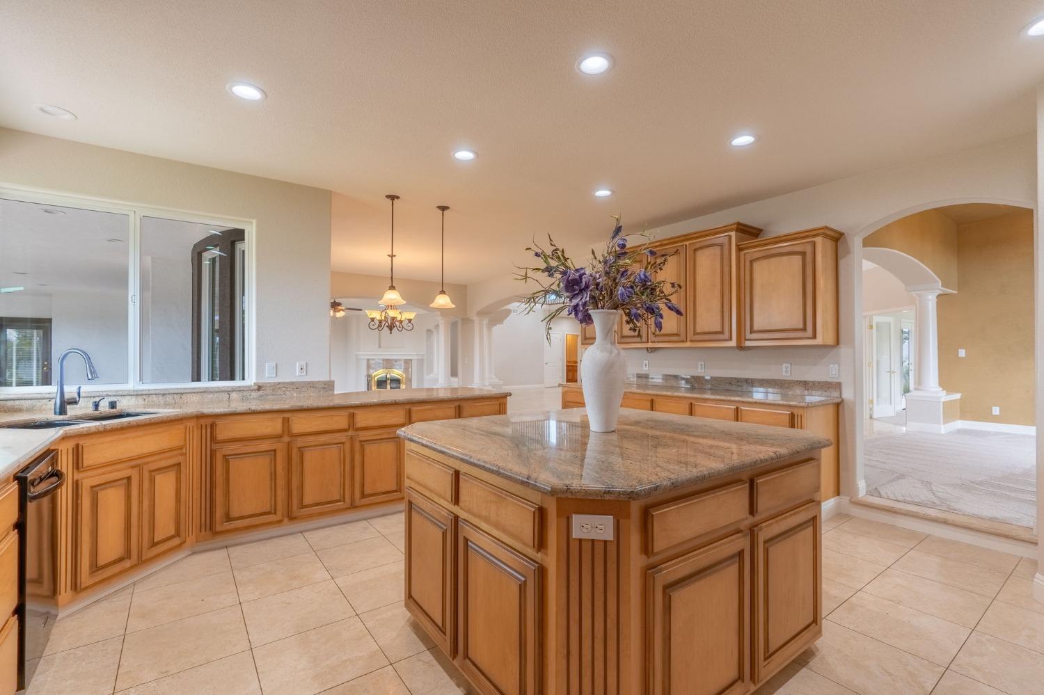 Detail Gallery Image 42 of 88 For 23601 S Manteca Rd, Manteca,  CA 95337 - 4 Beds | 4/2 Baths