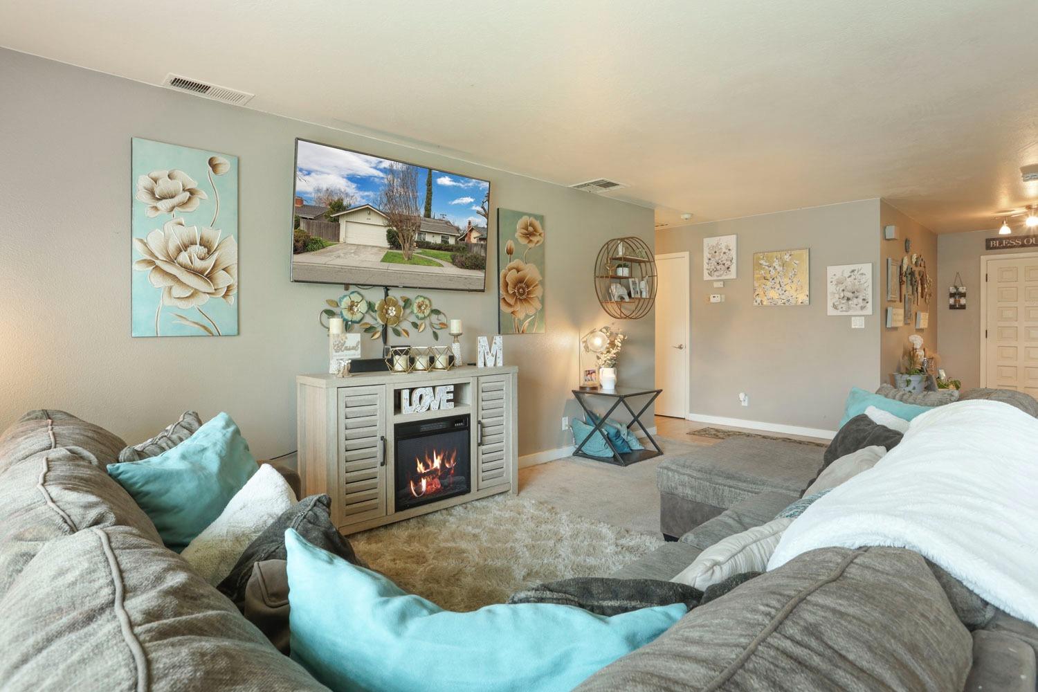 Detail Gallery Image 10 of 33 For 6127 Herndon Pl, Stockton,  CA 95219 - 3 Beds | 2 Baths