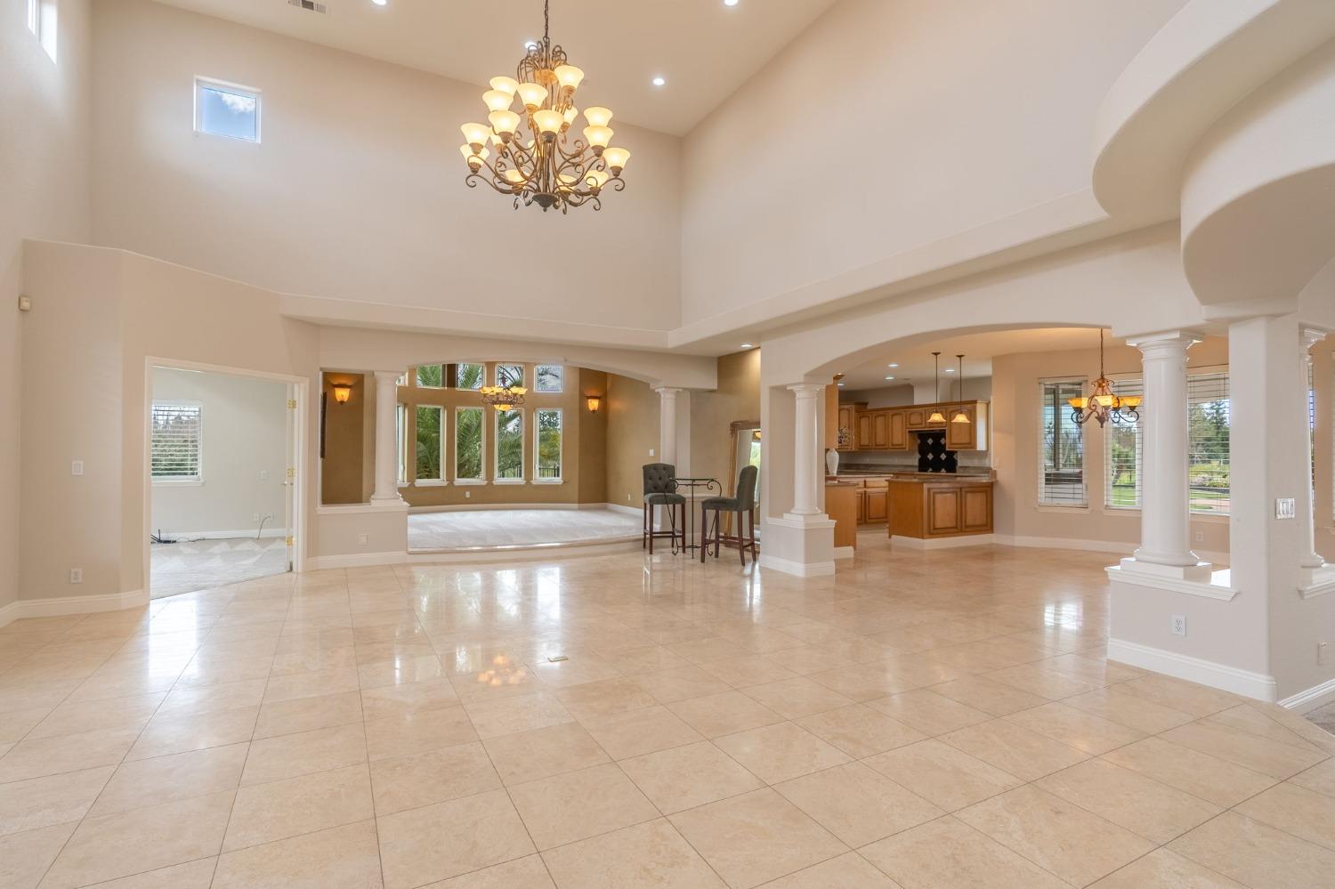 Detail Gallery Image 24 of 88 For 23601 S Manteca Rd, Manteca,  CA 95337 - 4 Beds | 4/2 Baths