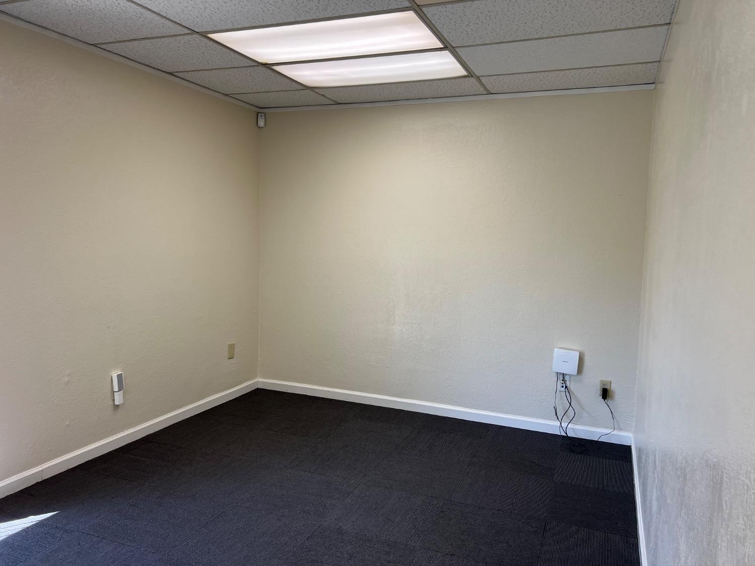 Detail Gallery Image 12 of 25 For 5637 N Pershing Ave #B5-7,  Stockton,  CA 95207 - – Beds | – Baths