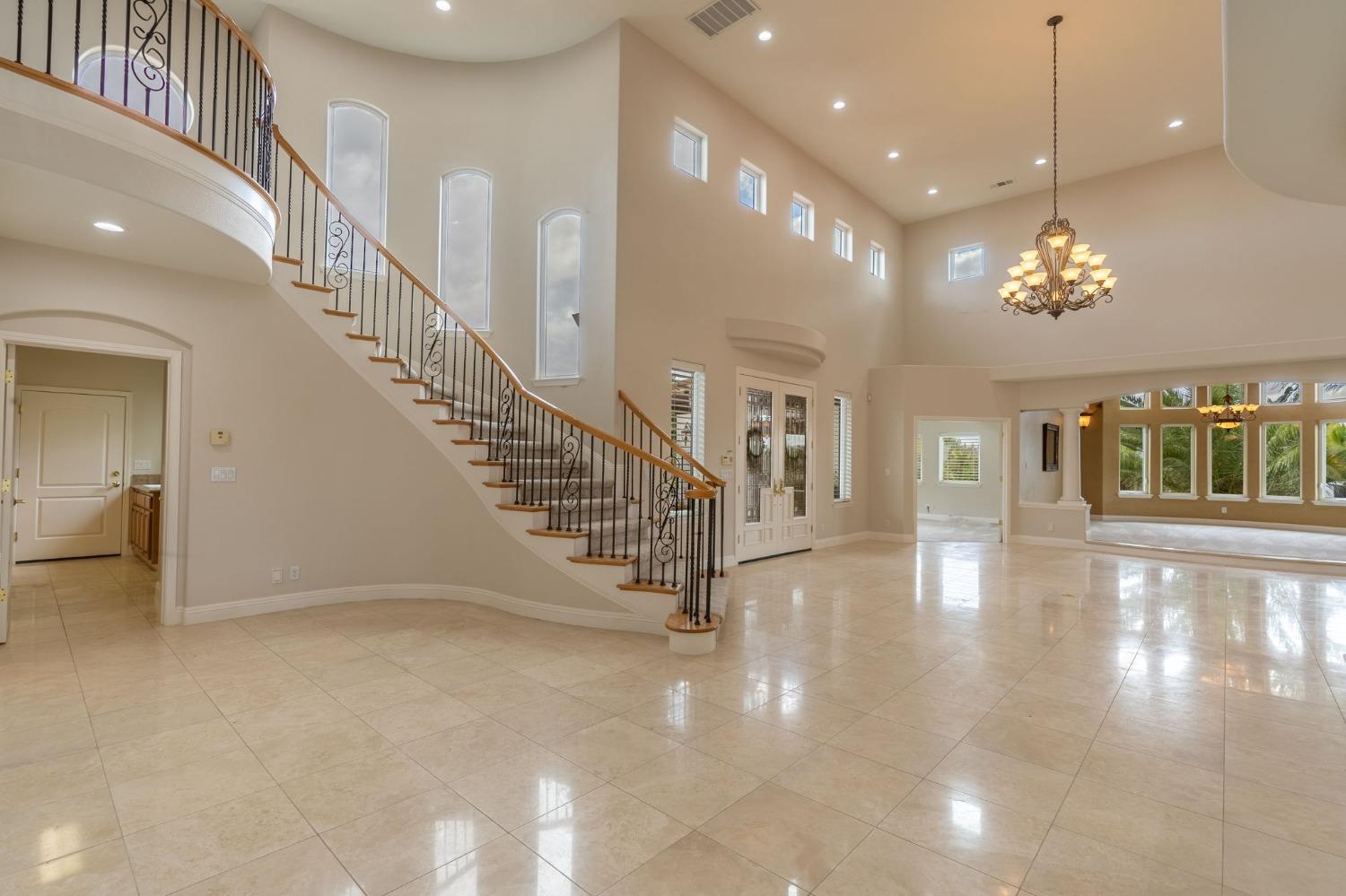 Detail Gallery Image 25 of 88 For 23601 S Manteca Rd, Manteca,  CA 95337 - 4 Beds | 4/2 Baths