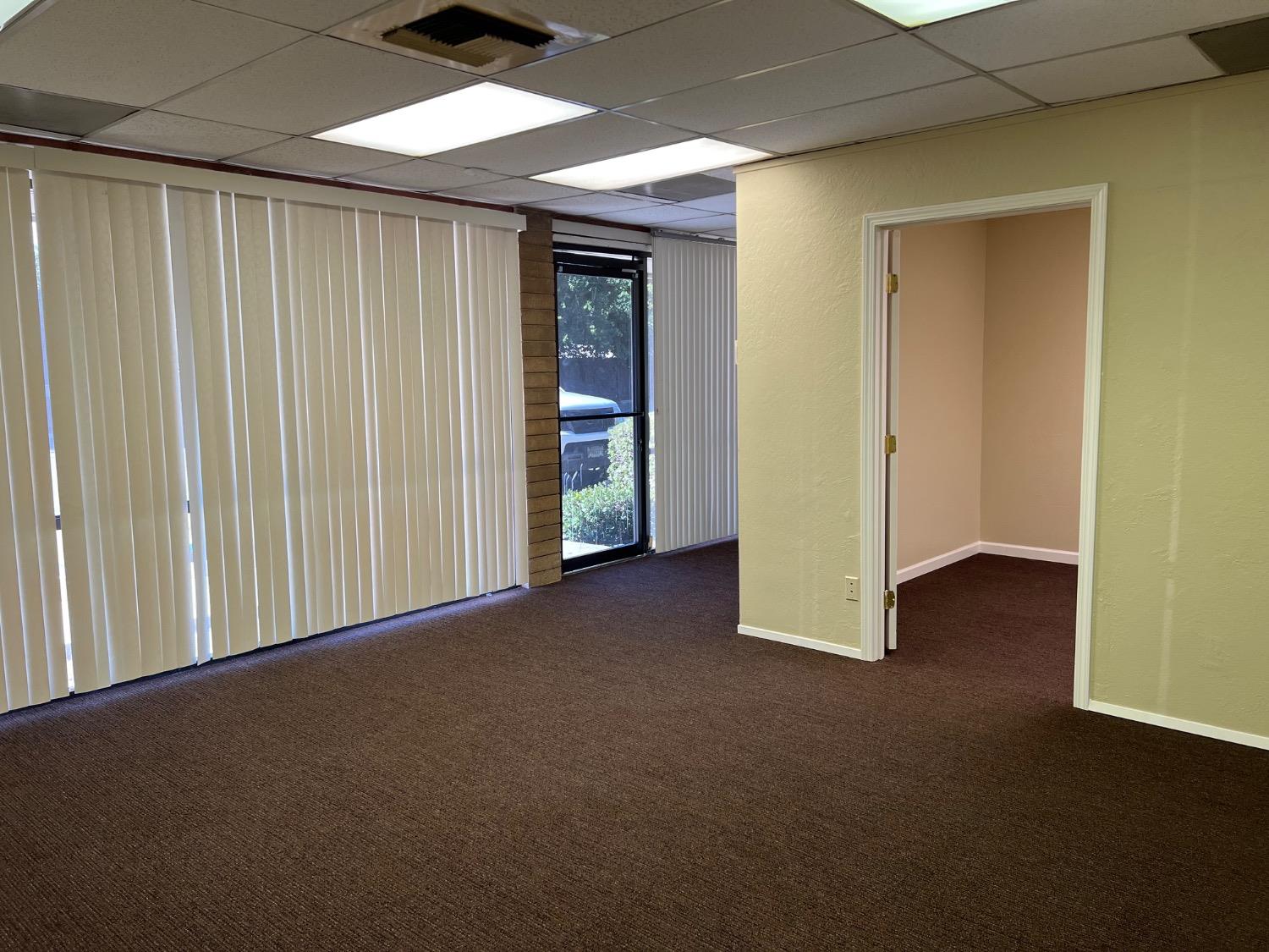 Detail Gallery Image 19 of 25 For 5637 N Pershing Ave #B5-7,  Stockton,  CA 95207 - – Beds | – Baths