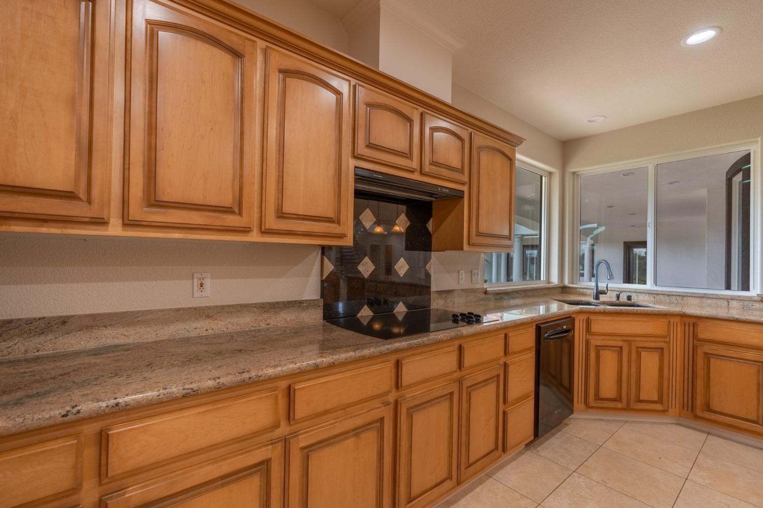 Detail Gallery Image 44 of 88 For 23601 S Manteca Rd, Manteca,  CA 95337 - 4 Beds | 4/2 Baths
