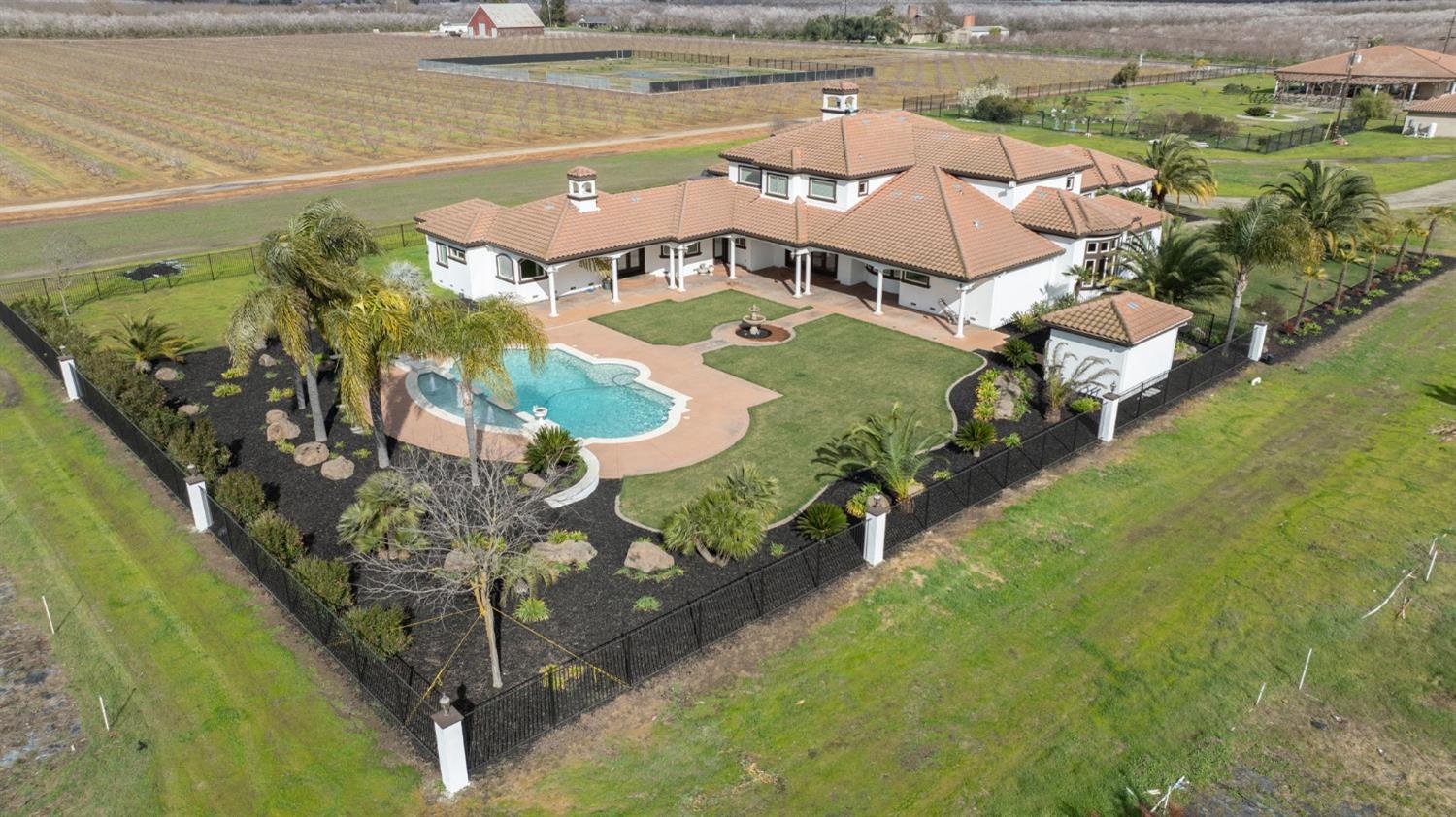 Detail Gallery Image 2 of 88 For 23601 S Manteca Rd, Manteca,  CA 95337 - 4 Beds | 4/2 Baths