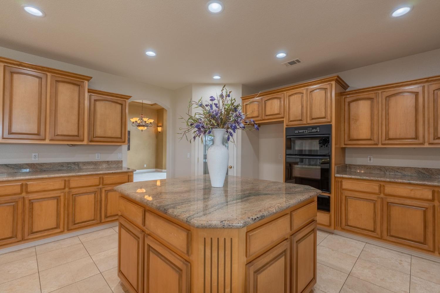 Detail Gallery Image 43 of 88 For 23601 S Manteca Rd, Manteca,  CA 95337 - 4 Beds | 4/2 Baths