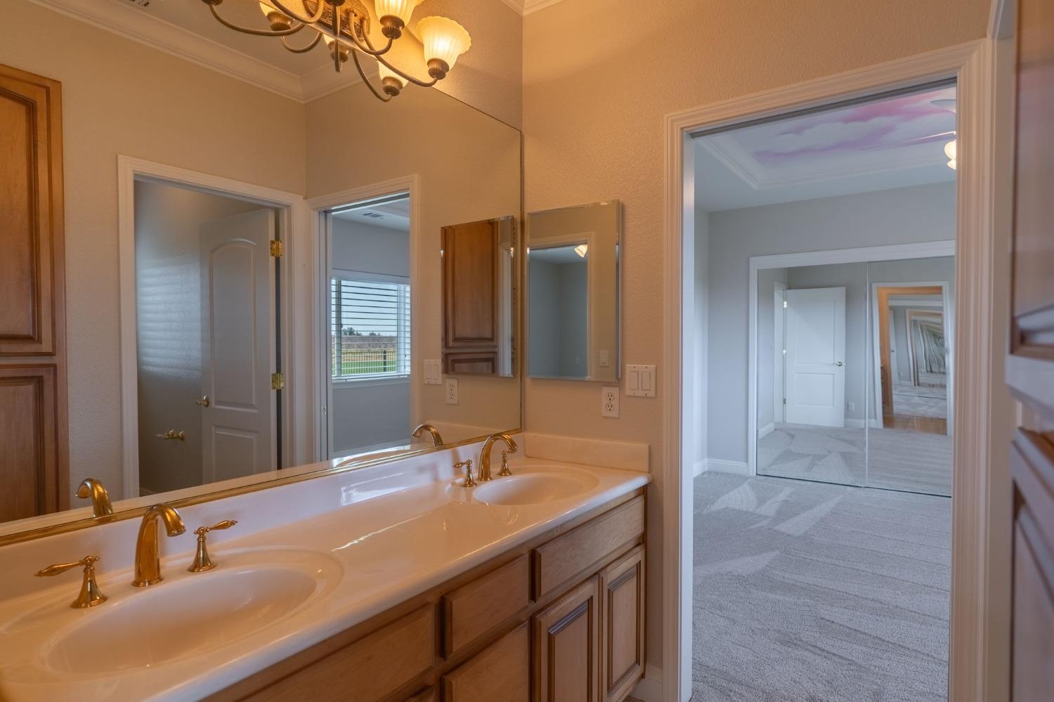Detail Gallery Image 52 of 88 For 23601 S Manteca Rd, Manteca,  CA 95337 - 4 Beds | 4/2 Baths