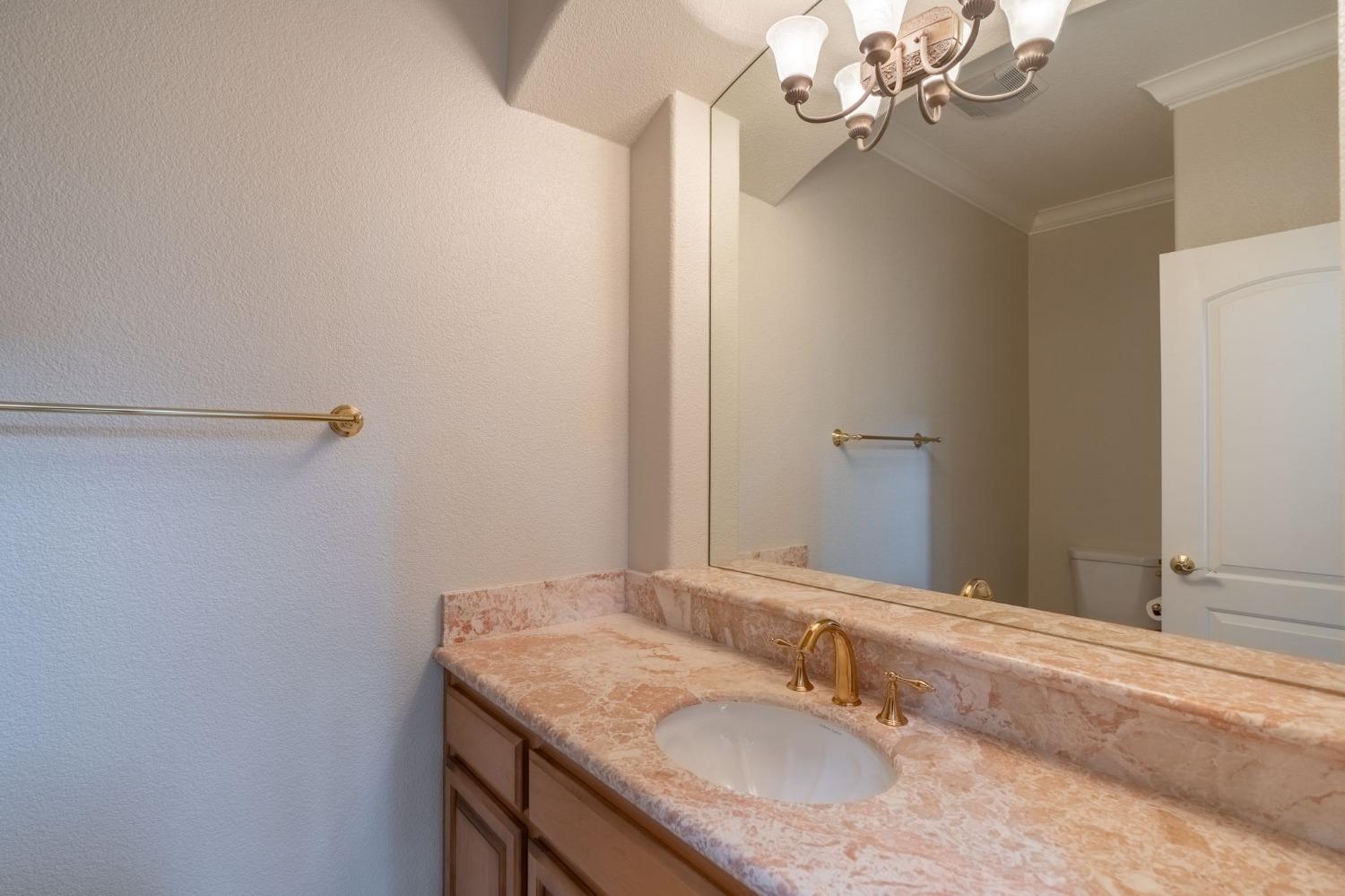 Detail Gallery Image 46 of 88 For 23601 S Manteca Rd, Manteca,  CA 95337 - 4 Beds | 4/2 Baths