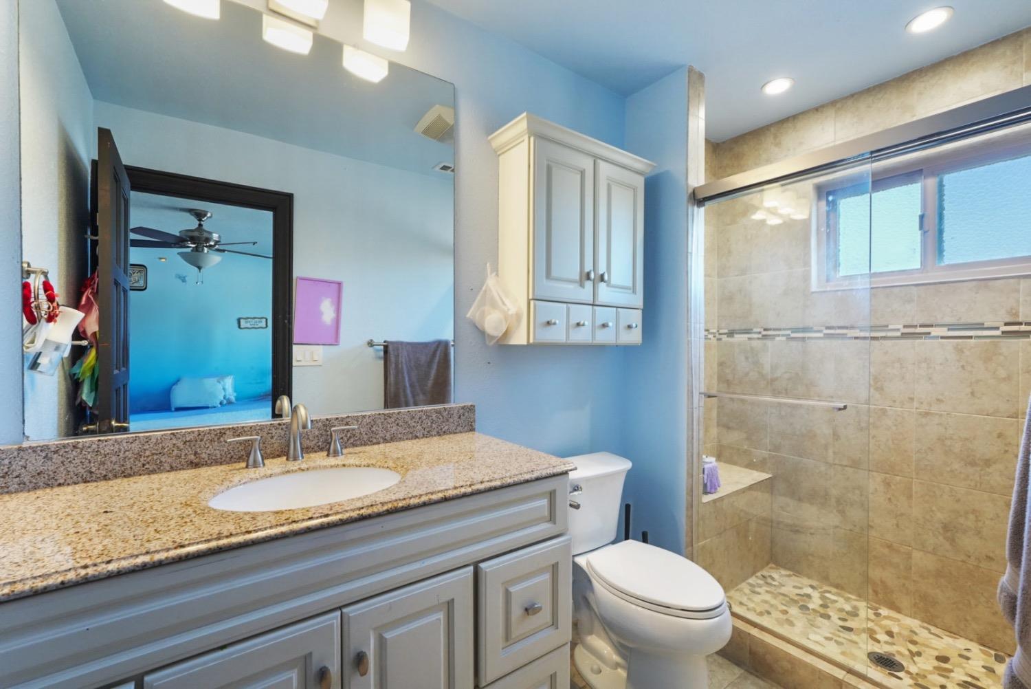 Detail Gallery Image 34 of 41 For 4044 Fort Donelson Dr, Stockton,  CA 95219 - 4 Beds | 4/1 Baths
