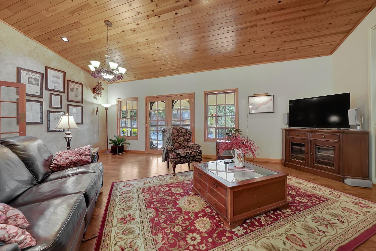 Detail Gallery Image 16 of 77 For 21740 Homestead Rd, Pine Grove,  CA 95665 - 3 Beds | 3 Baths