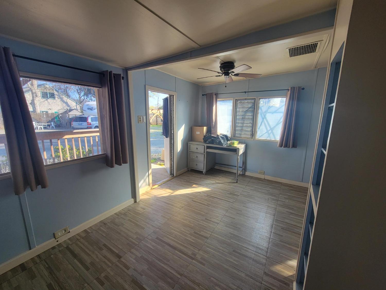 Detail Gallery Image 2 of 11 For 908 Atlantic Street 28, Roseville,  CA 95678 - 1 Beds | 1 Baths