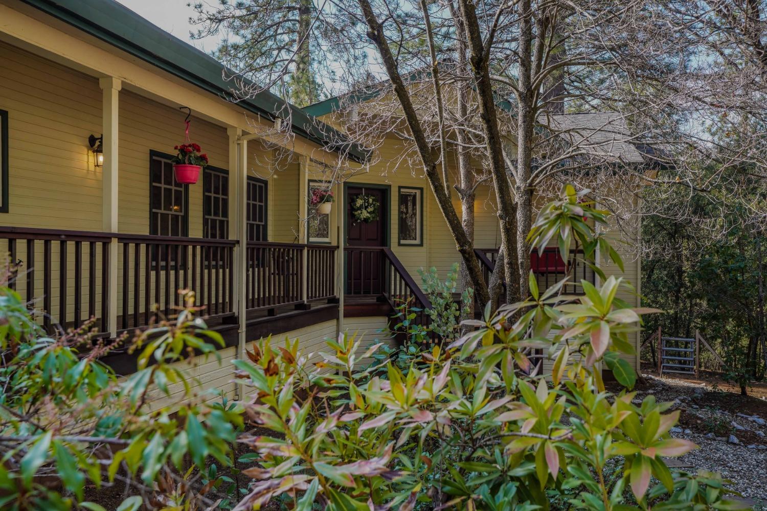 Detail Gallery Image 11 of 77 For 21740 Homestead Rd, Pine Grove,  CA 95665 - 3 Beds | 3 Baths