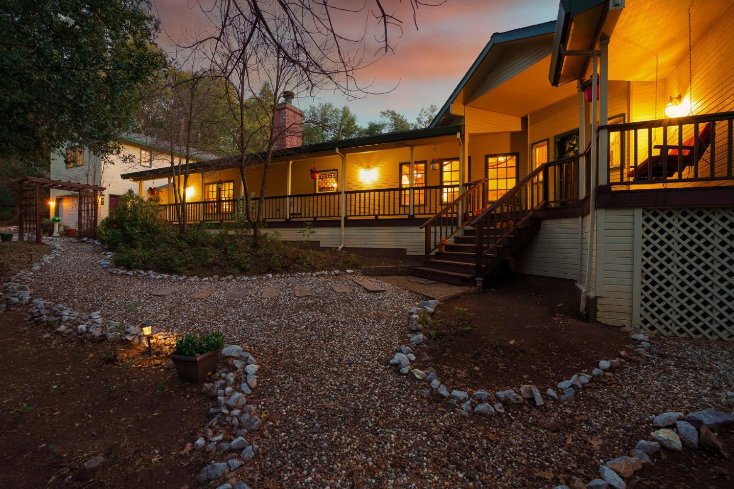 Detail Gallery Image 5 of 77 For 21740 Homestead Rd, Pine Grove,  CA 95665 - 3 Beds | 3 Baths