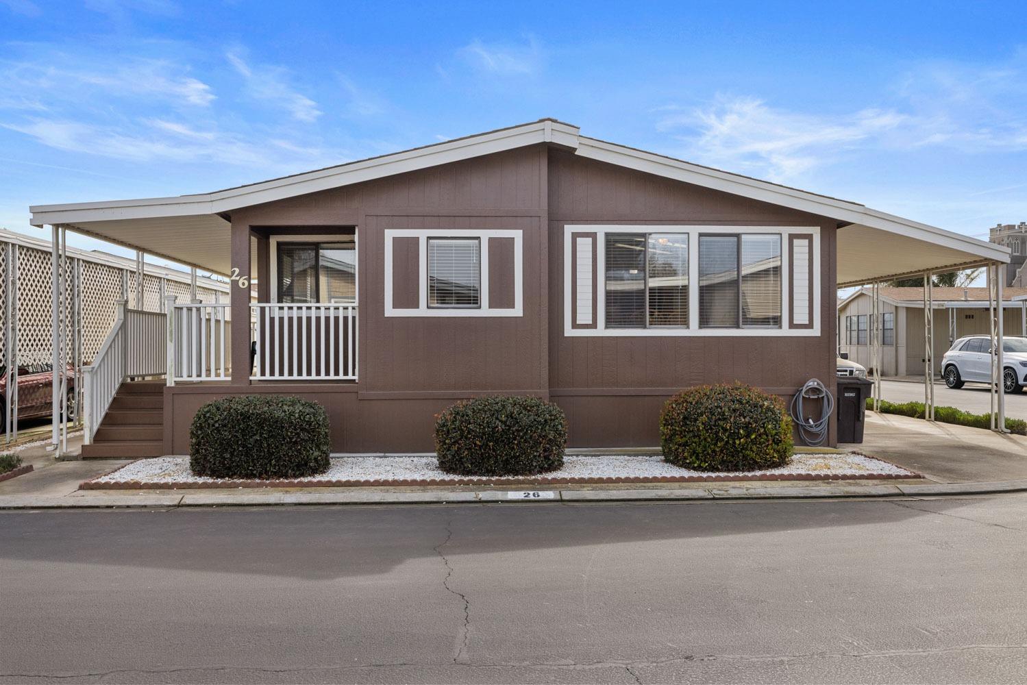 Detail Gallery Image 3 of 41 For 19960 American Ave 26, Hilmar,  CA 95324 - 3 Beds | 2 Baths