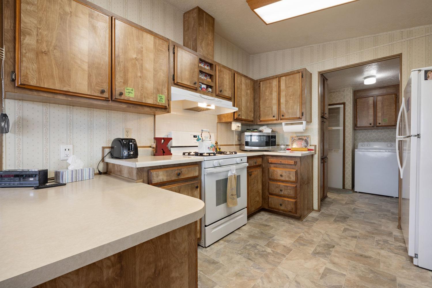 Detail Gallery Image 15 of 41 For 19960 American Ave 26, Hilmar,  CA 95324 - 3 Beds | 2 Baths