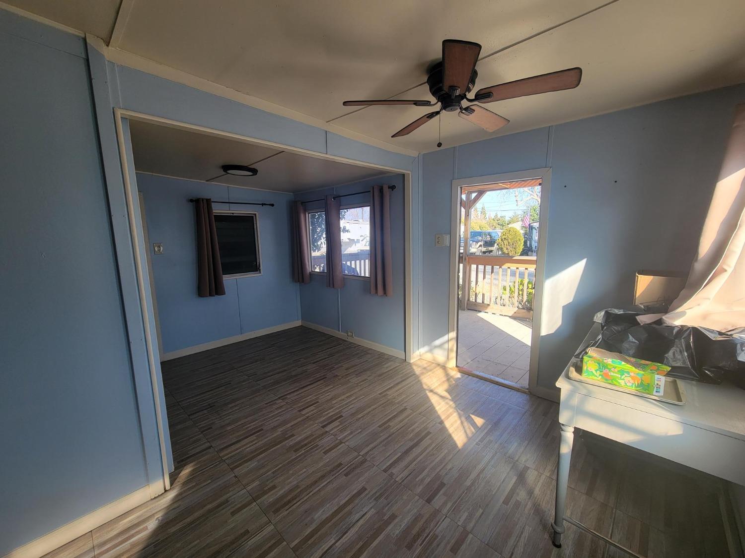 Detail Gallery Image 4 of 11 For 908 Atlantic Street 28, Roseville,  CA 95678 - 1 Beds | 1 Baths